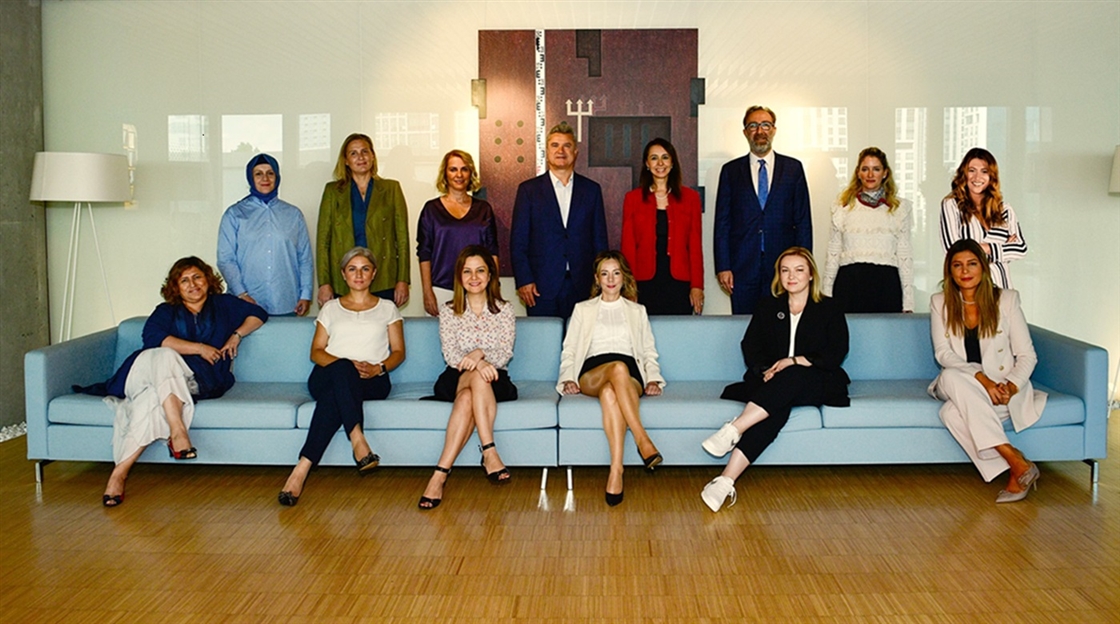 EY GİRİŞİMCİ KADIN LİDERLER PROGRAMI’NIN 7.’SİNİ DÜZENLİYOR
