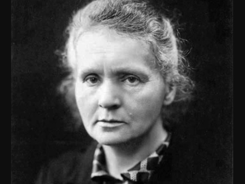 “Bilim Yolunda Ölümü Göze Alan Cesur Kadın: Marie Curie: Ayşegül Çetinkaya Koca'nın Kaleminden