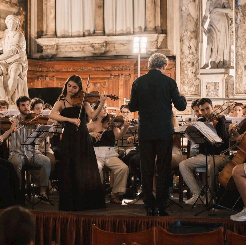 Lale Tara Sanat Bursu İlk Kuşak Genç Sanatçıları ENKA Sanat’ta Sahne Alacak