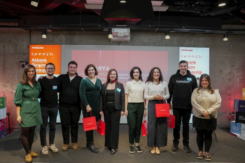 Akbank ve Arya Kadın Yatırım Platformu, Girişimcileri Geleceğe Hazırlıyor