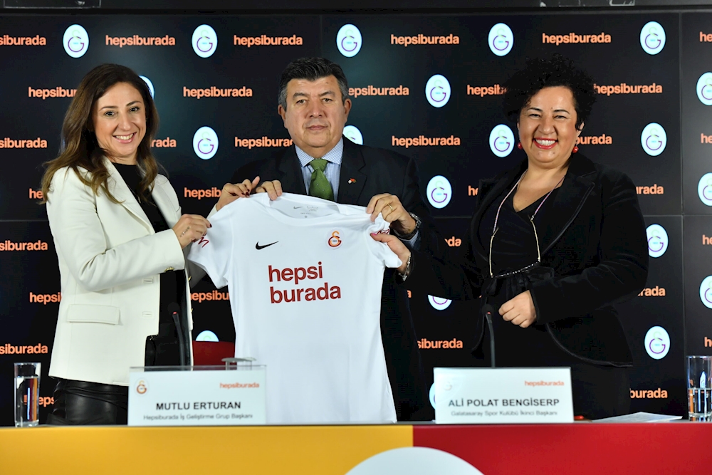 GALATASARAY VE HEPSİBURADA KADIN FUTBOL TAKIMI İÇİN İŞBİRLİĞİ YAPTI