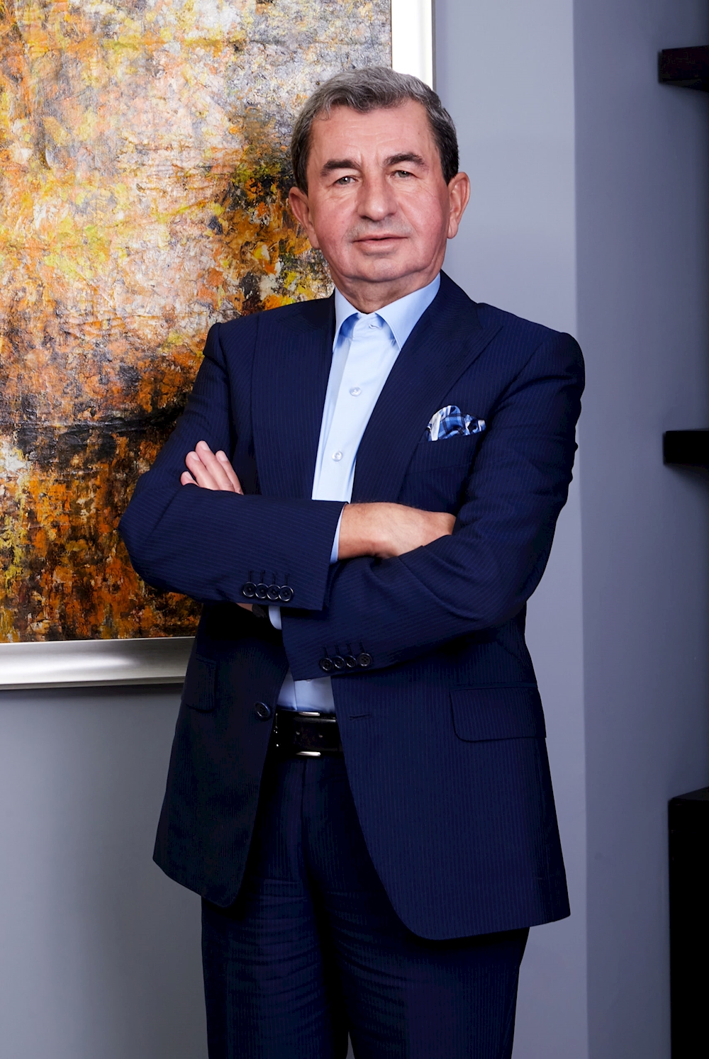 LOVA, KENDİ İŞİNİN PATRONU KADINLAR İÇİN KOLLARI SIVADI