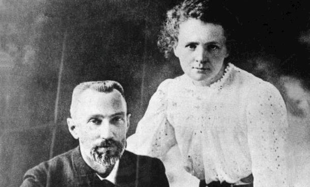 “BİLİM YOLUNDA ÖLÜMÜ GÖZE ALAN CESUR KADIN: MARIE CURIE” Ayşegül Çetinkaya Koca’nın Kaleminden