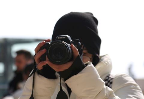 Canon Ve İfsak, Genç Yetenekle..