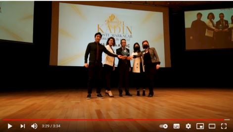 LİMAK ULUDAĞ ENERJİ “PEMBE FATURA İLE MEME KANSERİNE FARKINDALIK”PROJESİYLE KADIN DOSTU MARKALAR 2021 FARKINDALIK ÖDÜLÜNÜN SAHİBİ OLDU