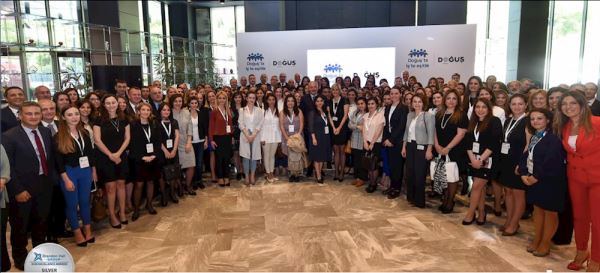 DOĞUŞ GRUBU, İYİ BİR GELECEK İÇİN FARKINDALIK PROJELERİ İLE EŞİTLİĞİN ALTINI ÇİZİYOR