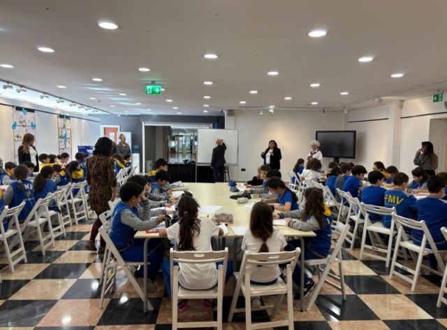 Fmv Işık Okulları Ve Polat Vak..