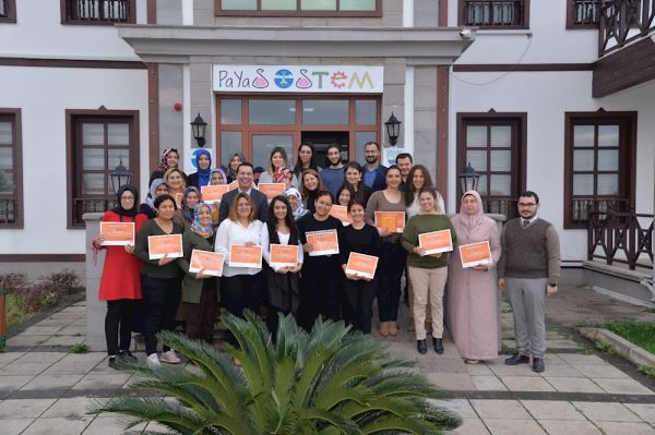 TEKNOSA’DAN DİJİTAL DÖNEMİN ÖNCÜ YAKLAŞIMI: “KADIN İÇİN TEKNOLOJİ”